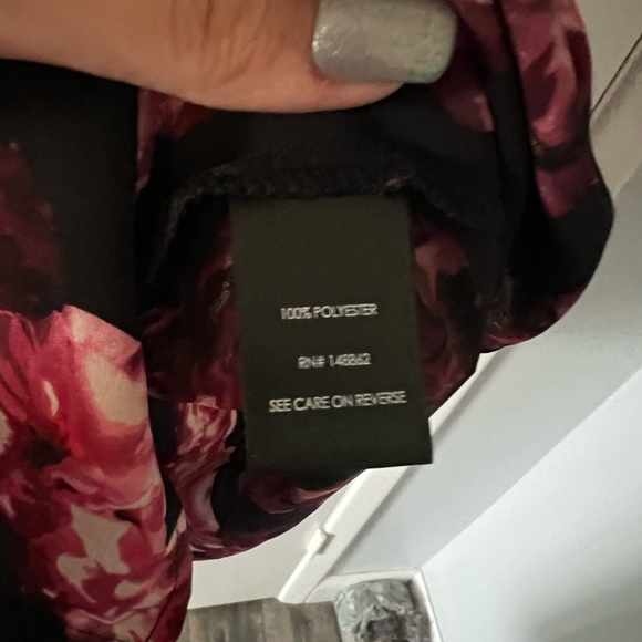 Torrid blouse size 4 - Picture 10 of 11